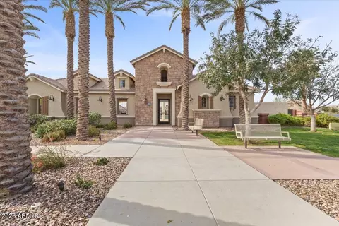View/Area - 4264 E Boston St, Gilbert, AZ 85295 photo 2 of 2