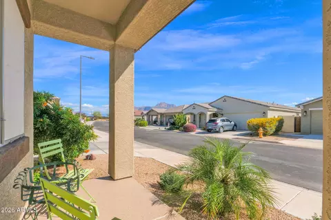 Exterior - 1792 S Hayley Rd, Apache Junction, AZ 85119 photo 4 of 10