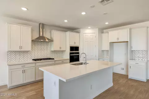 25817 N 147th Dr, Surprise, AZ 85387