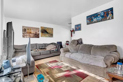 Living - 1410 W Cheryl Dr, Phoenix, AZ 85021 photo 2 of 4