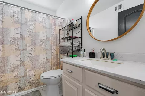 Bath - 1810 E Milky Way, Gilbert, AZ 85295 photo 3 of 3