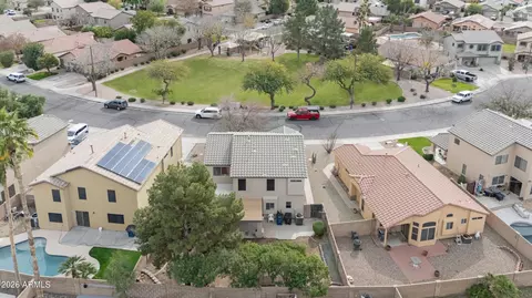 View/Area - 1810 E Milky Way, Gilbert, AZ 85295 photo 5 of 8