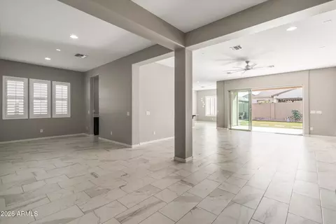 Living - 1073 E Holland Park Dr, Gilbert, AZ 85297 photo 4 of 5