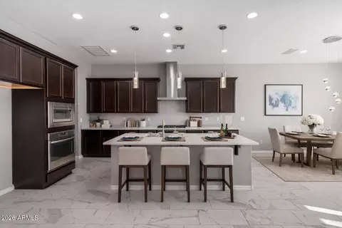 Kitchen - 1073 E Holland Park Dr, Gilbert, AZ 85297 photo 1 of 2