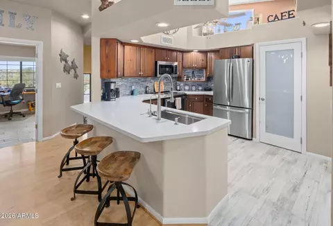 Kitchen - 42331 N 3rd St, Phoenix, AZ 85086 photo 1 of 2