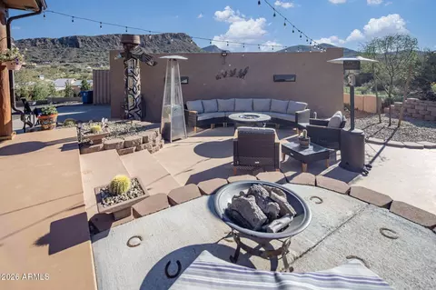 Exterior - 42331 N 3rd St, Phoenix, AZ 85086 photo 5 of 9