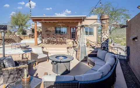 Exterior - 42331 N 3rd St, Phoenix, AZ 85086 photo 4 of 9