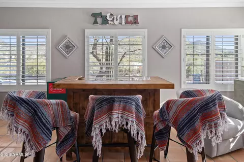 Dining - 42331 N 3rd St, Phoenix, AZ 85086 photo 2 of 7