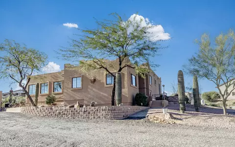 Exterior - 42331 N 3rd St, Phoenix, AZ 85086 photo 3 of 9