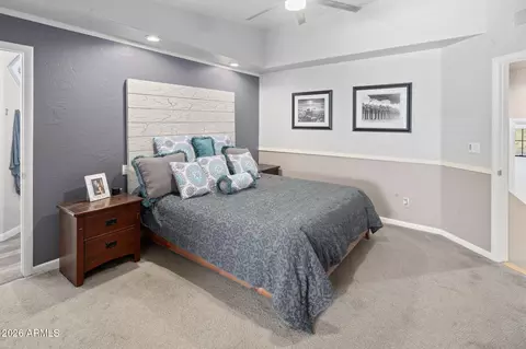 Bedroom - 42331 N 3rd St, Phoenix, AZ 85086 photo 2 of 3