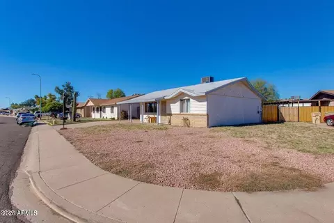 4406 W Mission Ln, Glendale, AZ 85302