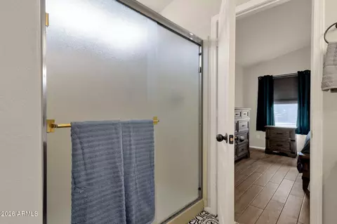 Bath - 11430 E Pronghorn Ave, Mesa, AZ 85212 photo 3 of 3