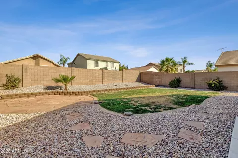 Exterior - 11430 E Pronghorn Ave, Mesa, AZ 85212 photo 3 of 6