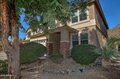 Exterior - 1708 E Cielo Grande Ave, Phoenix, AZ 85024 photo 2 of 13