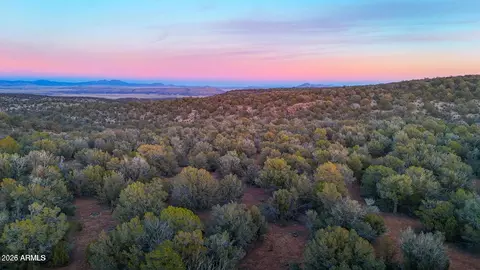 0 N Great Escape Way 3811 Acres -- #-, Seligman, AZ 86337