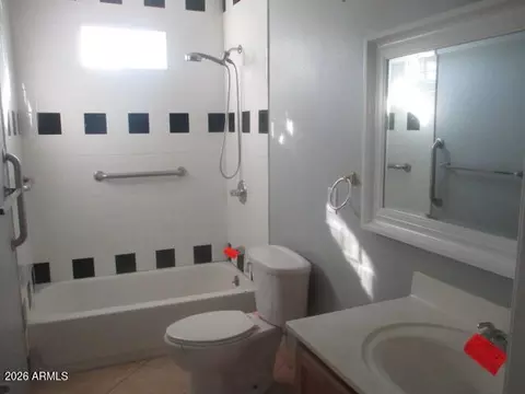 Bath - 300 5th Ave, Buckeye, AZ 85326 photo 1 of 1