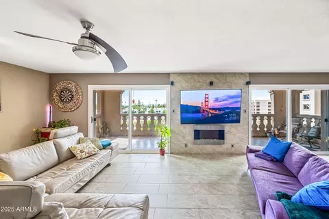 7940 E Camelback Rd #411, Scottsdale, AZ 85251