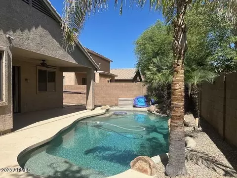 Exterior - 857 E Cathy Dr, Gilbert, AZ 85296 photo 5 of 7
