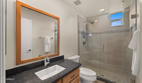 Bath - 706 E Washington St #101, Phoenix, AZ 85034 photo 2 of 2