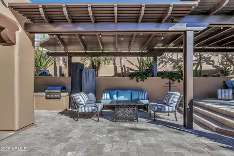 Exterior - 3118 E Maryland Ave, Phoenix, AZ 85016 photo 5 of 7