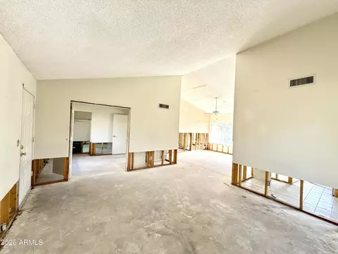 Living - 1237 E Sequoia Dr, Phoenix, AZ 85024 photo 2 of 6