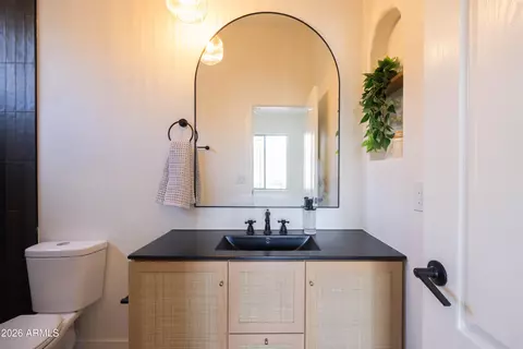 Bath - 3519 E Bridgeport Pkwy, Gilbert, AZ 85295 photo 10 of 11