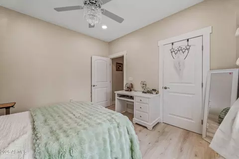 Bedroom - 2270 Spitfire Cir, Overgaard, AZ 85933 photo 6 of 6