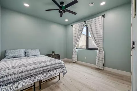 Bedroom - 2270 Spitfire Cir, Overgaard, AZ 85933 photo 3 of 6