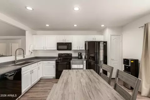 8806 S 9th St, Phoenix, AZ 85042 photo 8