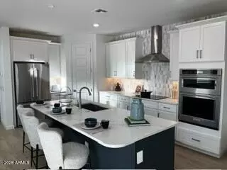 Kitchen - 10038 S 23rd Ln, Phoenix, AZ 85041 photo 2 of 2