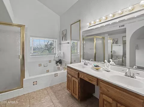 Bath - 1663 N Doran --, Mesa, AZ 85203 photo 2 of 4