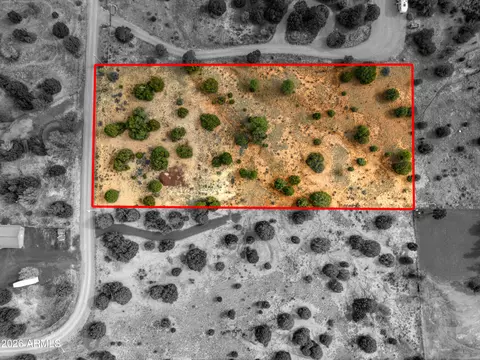 7067 Saddle Bow Rd #-, Linden, AZ 85901