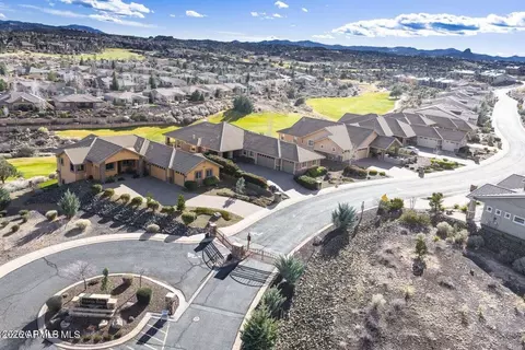1233 S Lakeview Dr, Prescott, AZ 86301