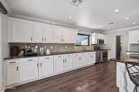 3395 E Longhorn Dr, Gilbert, AZ 85297 photo 17
