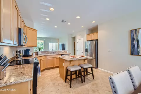 Kitchen - 16551 W Berkeley Rd, Goodyear, AZ 85395 photo 4 of 4