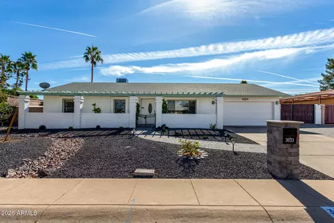 3033 E Marilyn Rd, Phoenix, AZ 85032