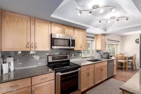 3033 E Marilyn Rd, Phoenix, AZ 85032 photo 12