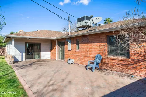 Exterior - 3601 E Fairmount Ave, Phoenix, AZ 85018 photo 5 of 9
