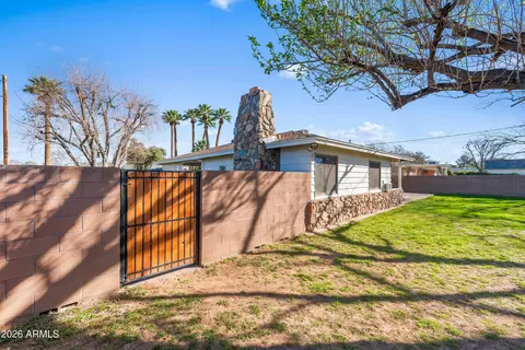 Exterior - 3601 E Fairmount Ave, Phoenix, AZ 85018 photo 9 of 9