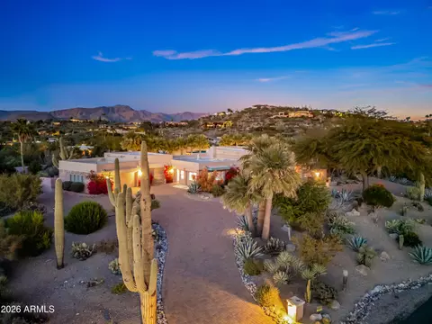 7468 E Stagecoach Pass, Carefree, AZ 85377
