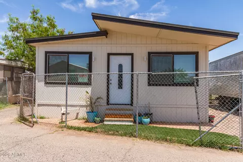 6420 W Van Buren St #B4, Phoenix, AZ 85043