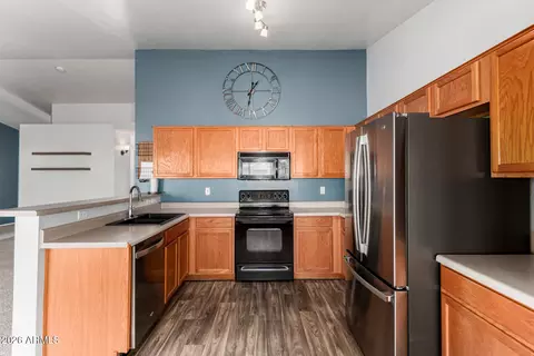Kitchen - 2056 E San Tan Ct, Gilbert, AZ 85296 photo 2 of 6