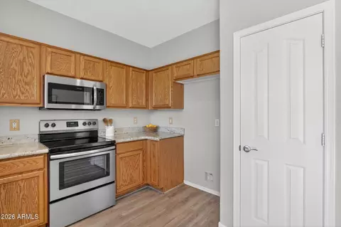 Kitchen - 3351 E Clifton Ave, Gilbert, AZ 85295 photo 3 of 4