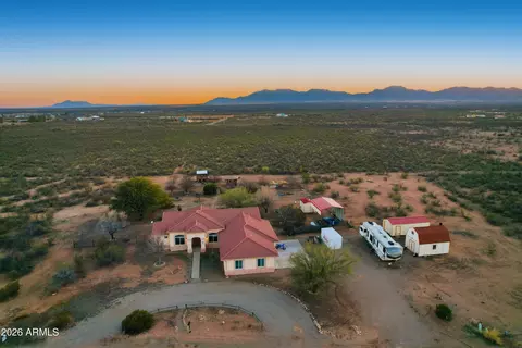 1160 E Javelina Crossing Dr, Huachuca City, AZ 85616