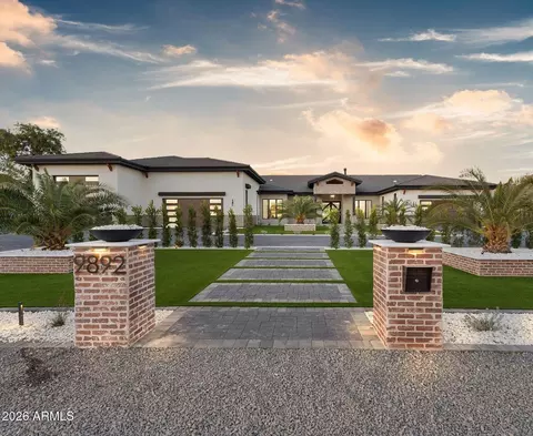 9892 E Charter Oak Rd, Scottsdale, AZ 85260