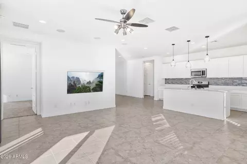 1313 E Glass Ln, Phoenix, AZ 85042 photo 14