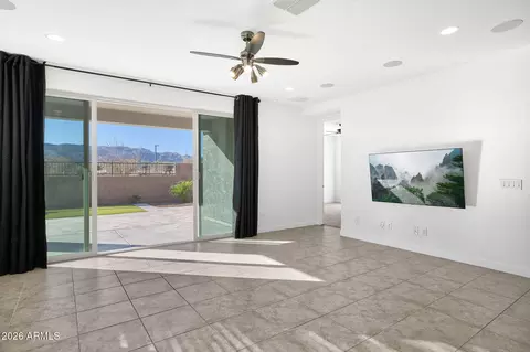 1313 E Glass Ln, Phoenix, AZ 85042 photo 17