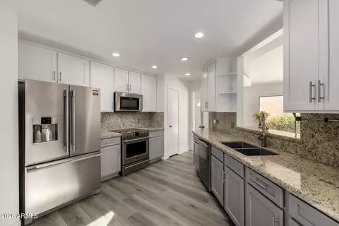 Kitchen - 1425 E Commerce Ave, Gilbert, AZ 85234 photo 1 of 1