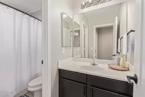 Bath - 5333 E Harmony Ave, Mesa, AZ 85206 photo 3 of 3