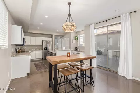 Kitchen - 5333 E Harmony Ave, Mesa, AZ 85206 photo 1 of 4